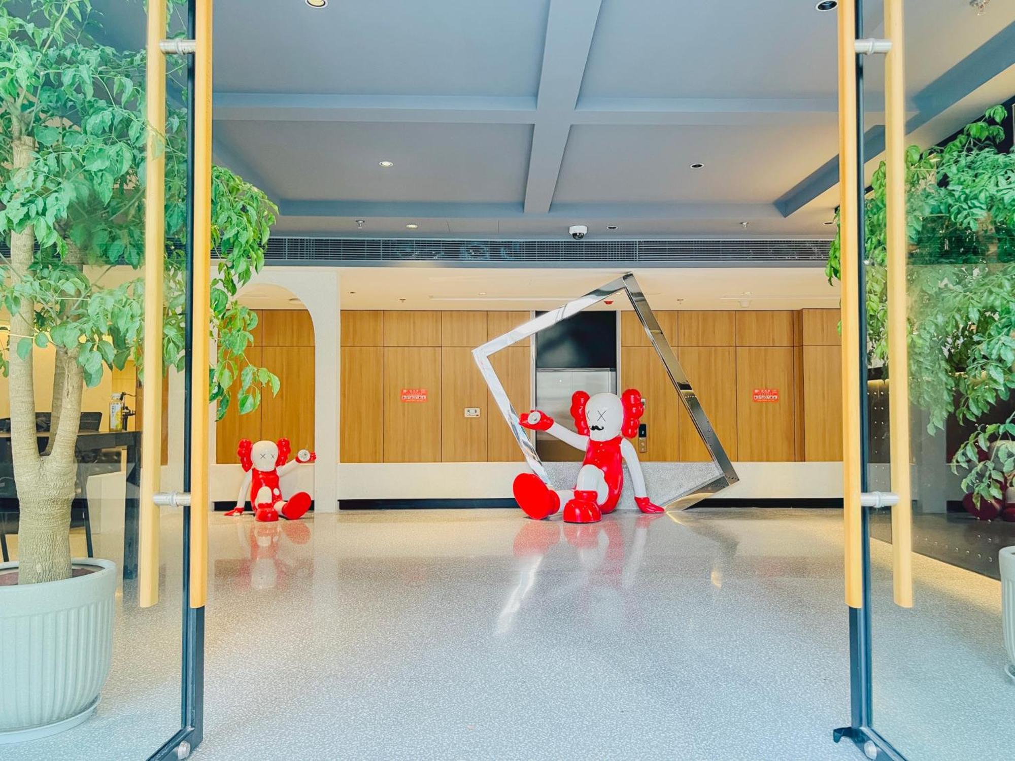 Dayin Garden Hotel -Near People'S Square & Nanjing Road-Large Social Area -Bar -Cafe -Gym -Free Laundry Luggage Storage -24H Front Desk-English Service Shanghai Eksteriør bilde