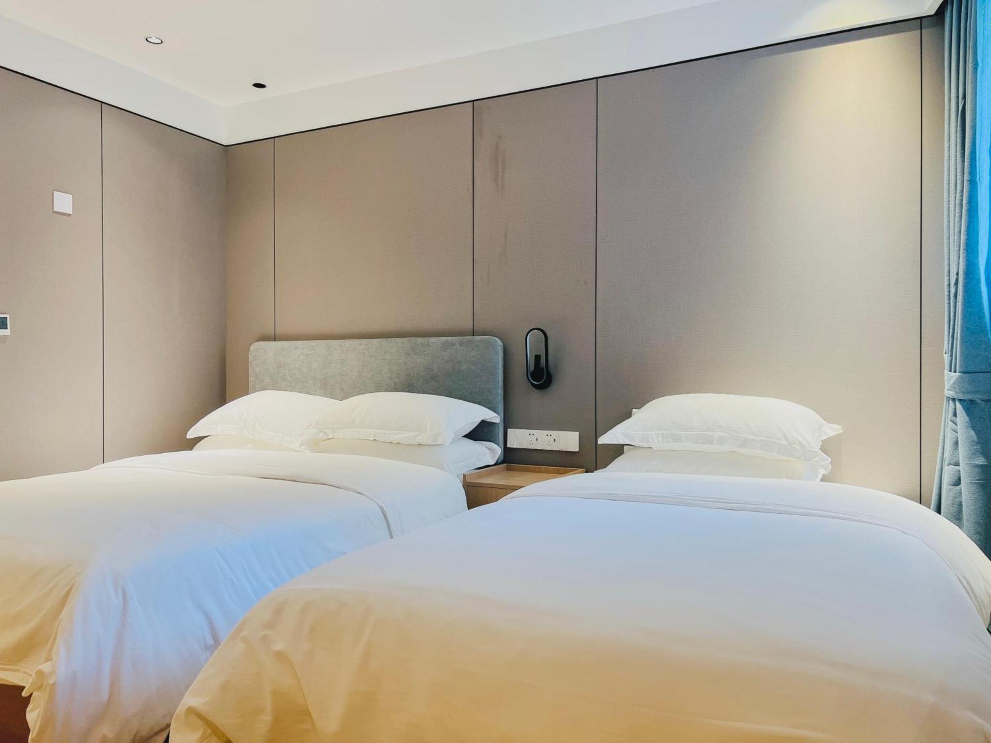 Dayin Garden Hotel -Near People'S Square & Nanjing Road-Large Social Area -Bar -Cafe -Gym -Free Laundry Luggage Storage -24H Front Desk-English Service Shanghai Eksteriør bilde